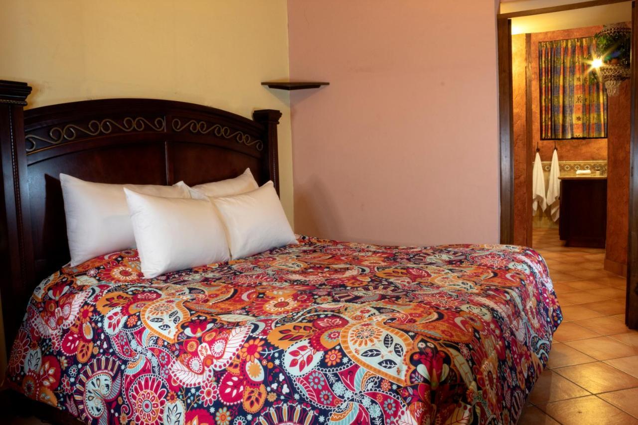 Alebrije Hotel Boutique Гвадалахара Екстер'єр фото