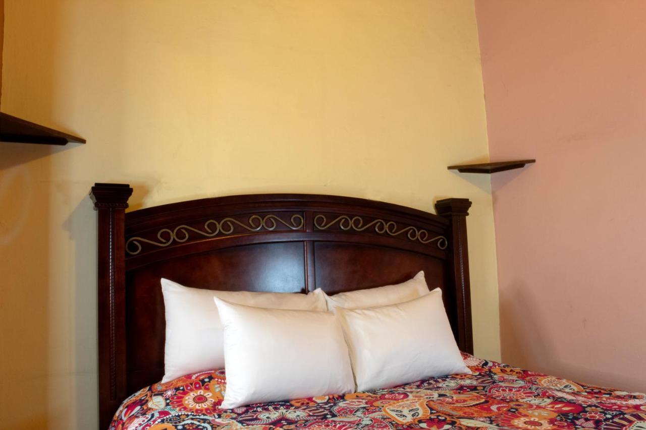 Alebrije Hotel Boutique Гвадалахара Екстер'єр фото