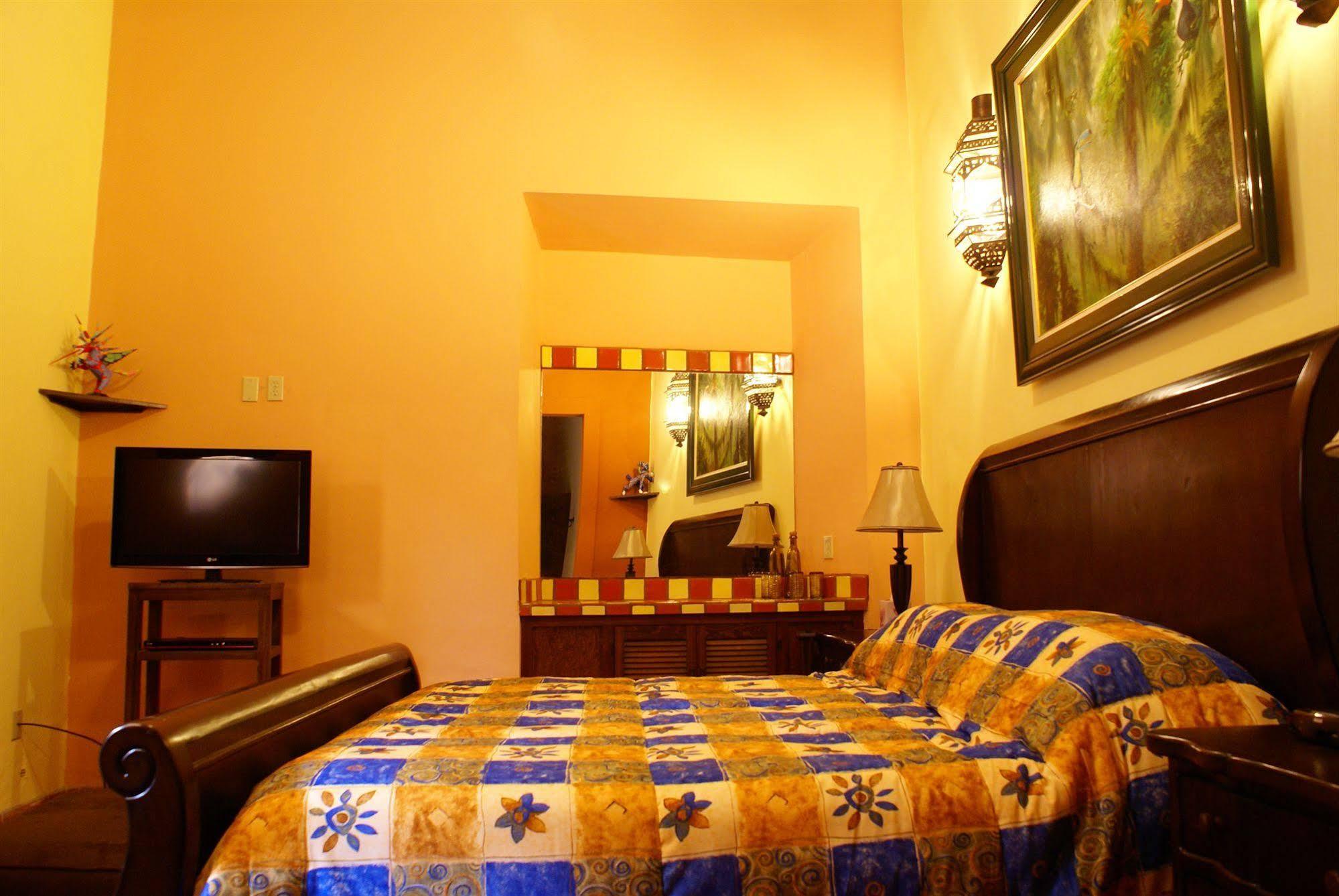 Alebrije Hotel Boutique Гвадалахара Екстер'єр фото