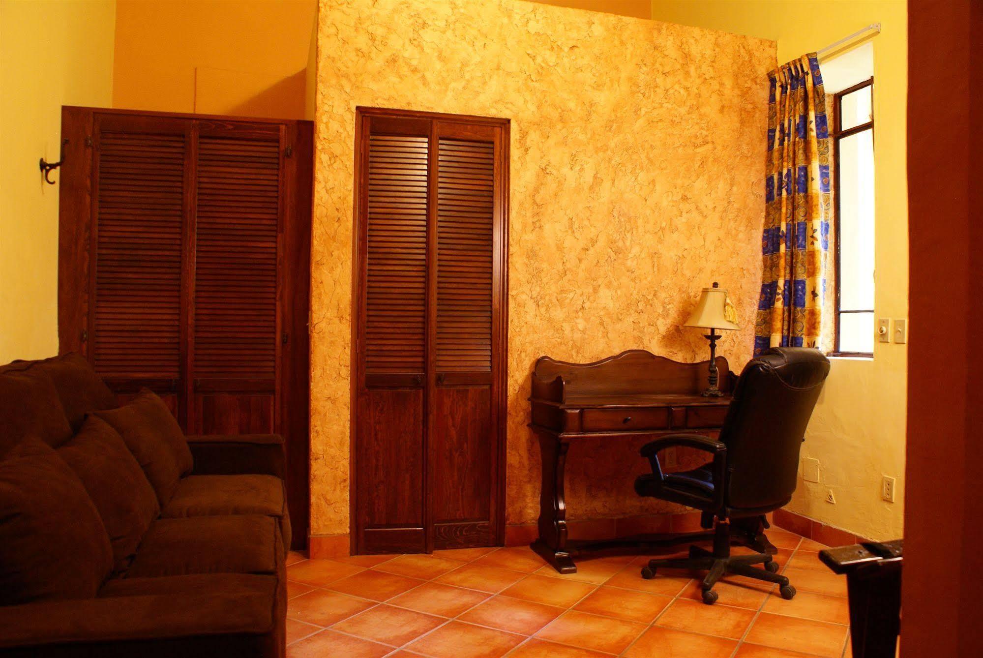 Alebrije Hotel Boutique Гвадалахара Екстер'єр фото